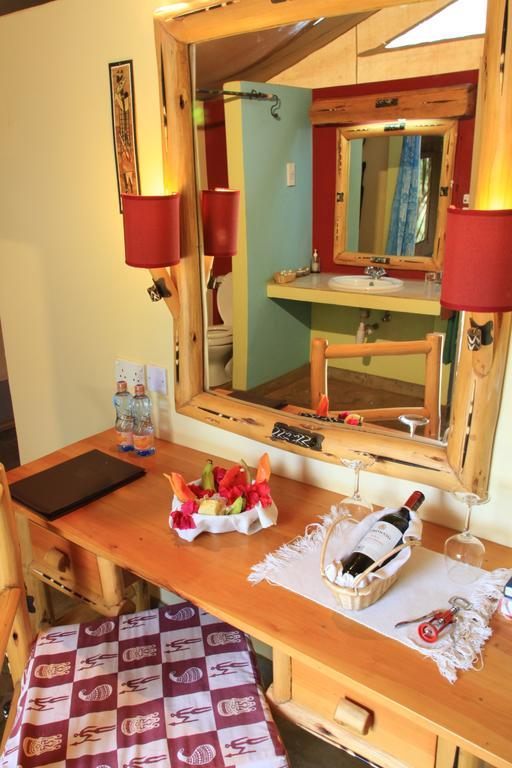 Manyatta Camp Hotel Voi Værelse billede